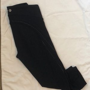 Lululemon Cropped Leggings (Z4)